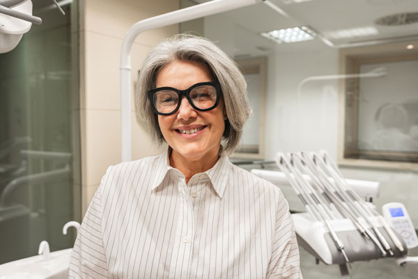 Denture Repair: Common Problems, Causes, And When To Call A Dentist