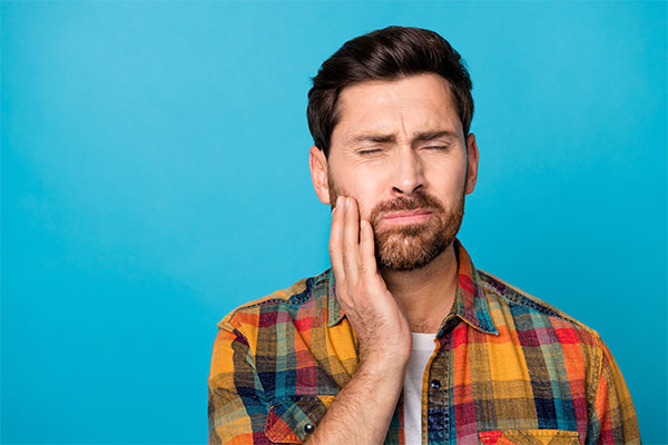 Dental Emergencies: What To Do For Broken Teeth